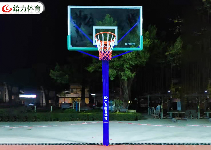 篮球架厂家哪个好